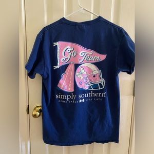 Simply Southern GO TEAM shirt medium